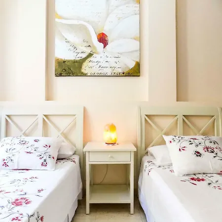 Paradise Apartment