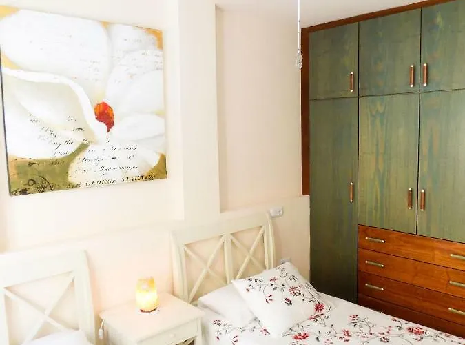 Apartment Paradise *